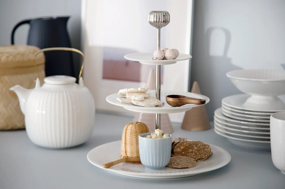 Biały porcelanowy dzbanek do herbaty Kähler Design Hammershoi, 1,2 l