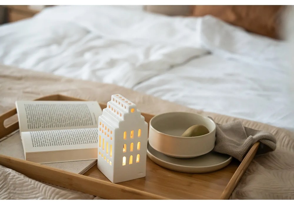Biały ceramiczny świecznik Kähler Design Urbania Lighthouse Manor