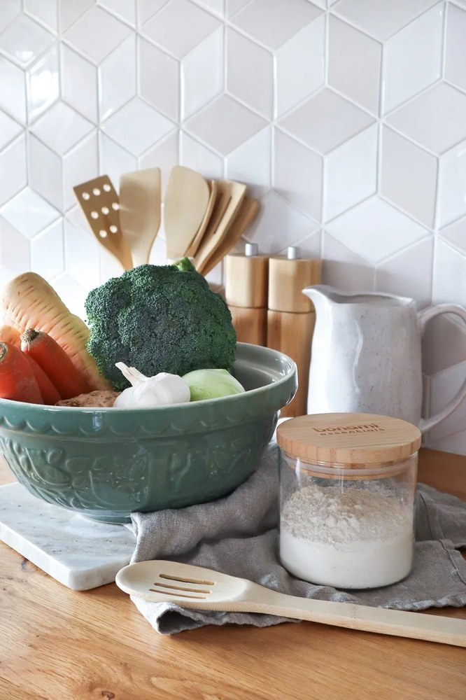 Porcelanowy dzbanek Ladelle Artisan, 1,35 l