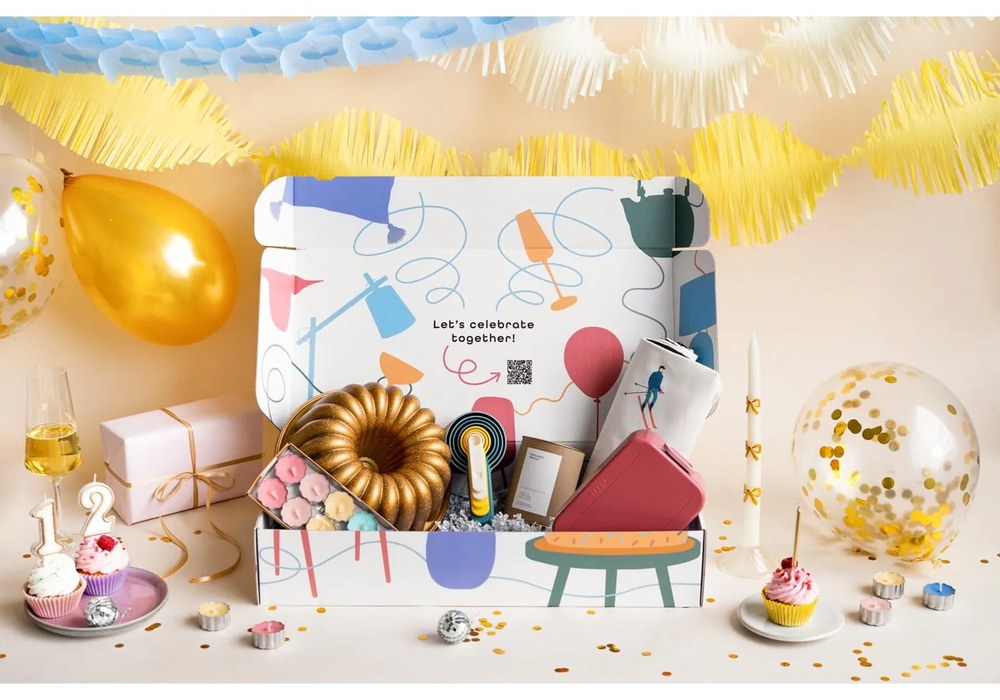 Forma do pieczenia z litego aluminium w kolorze złota Bonami Selection Lotus