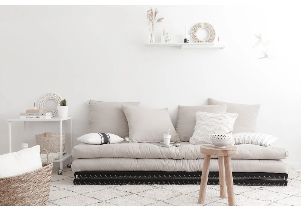 Sofa rozkładana z jasnobeżowym obiciem Karup Design Chico Natural