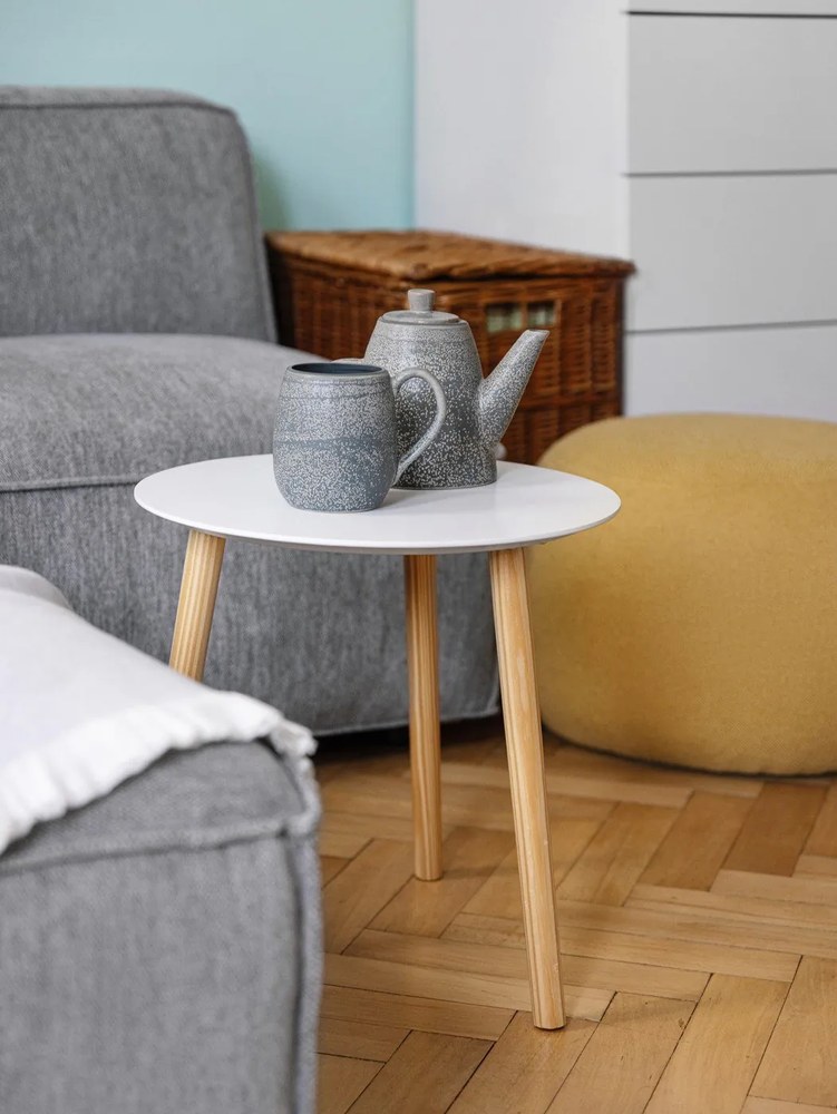 Szary kamionkowy kubek Bloomingville Kendra, 500 ml