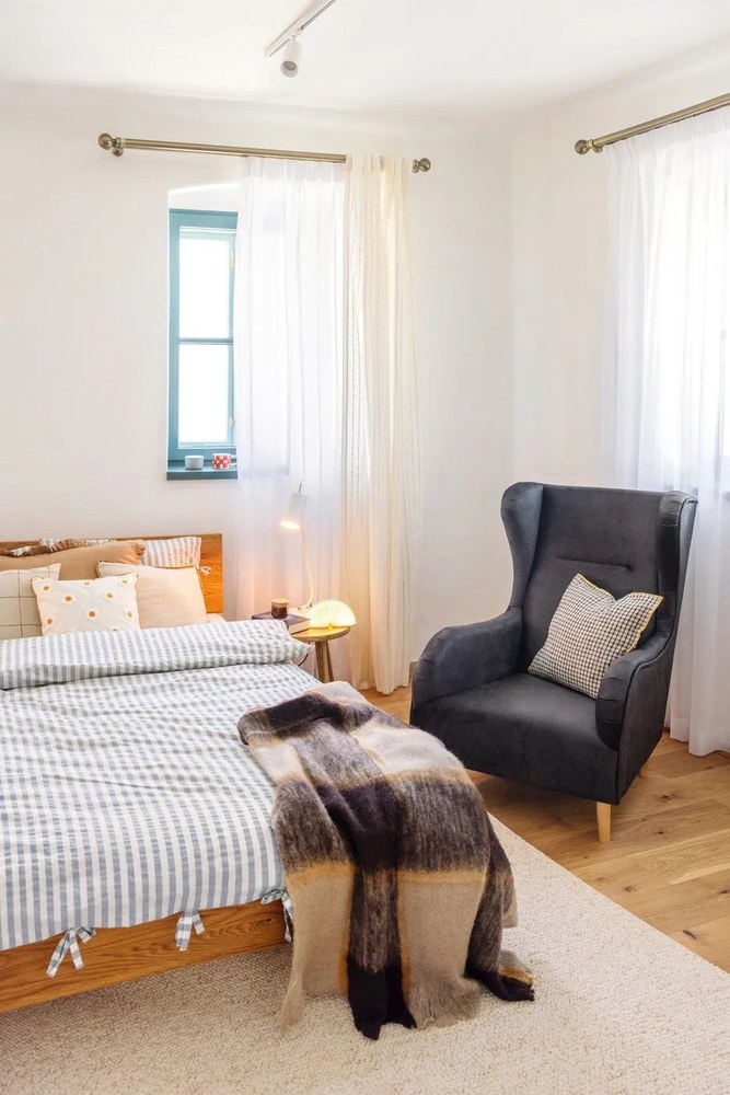 Poszewka na poduszkę 43x43 cm – Mila Home