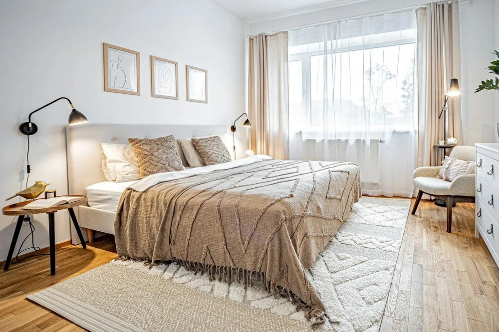 Poduszka dekoracyjna 45x45 cm Sahara – Tiseco Home Studio