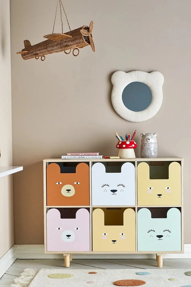 Niska komoda dziecięca z litego drewna paulowni w naturalnym kolorze 25,5x88,5 cm Calle – Bloomingville Mini