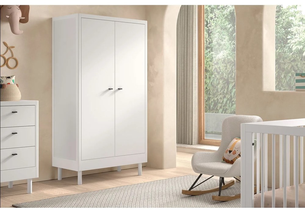 Białe łóżeczko z litego drewna bukowego 70x140 cm Forrest – Vipack