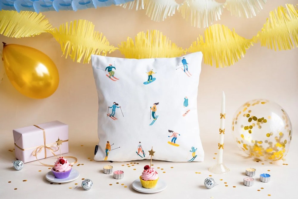 Szklany świecznik Heir – Hübsch