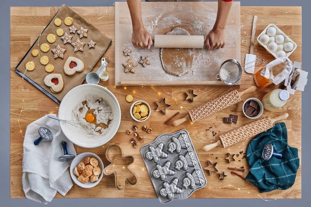 Biała lniana ściereczka Linen Tales, 65x45 cm