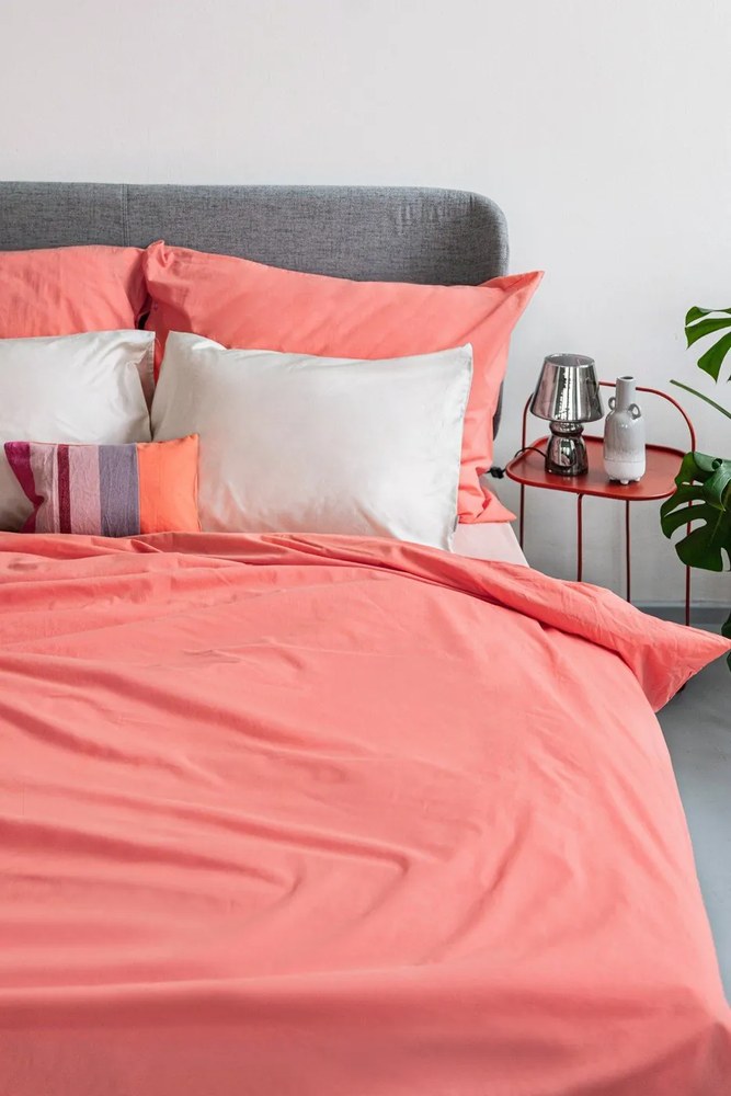 Zestaw 2 beżowych poszewek na poduszki z satyny bawełnianej Bianca Standard, 50x75 cm