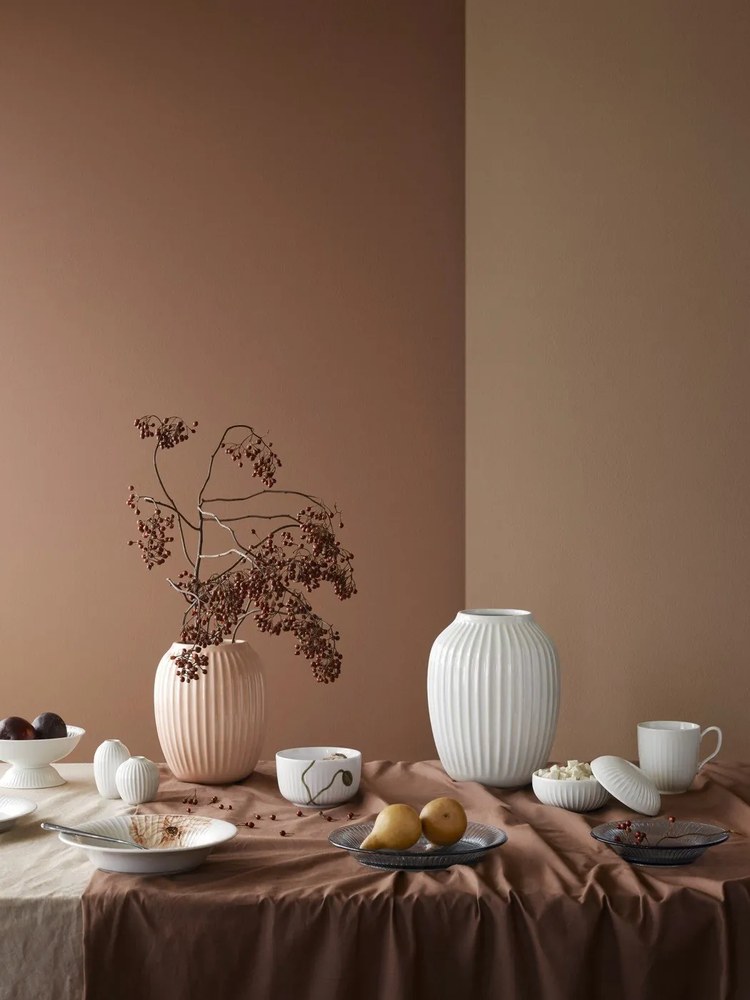 Biały porcelanowy kubek Kähler Design Hammershoi, 330 ml