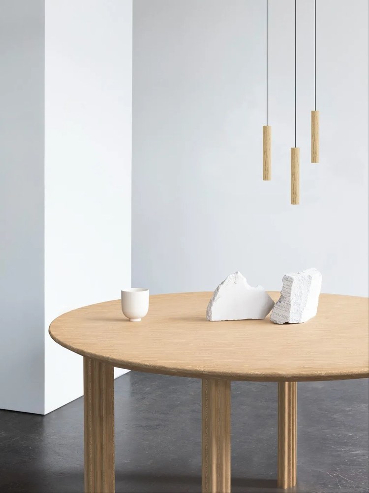 Okrągły stół z litego drewna dębowego ø 120 cm Comfort Circle – UMAGE