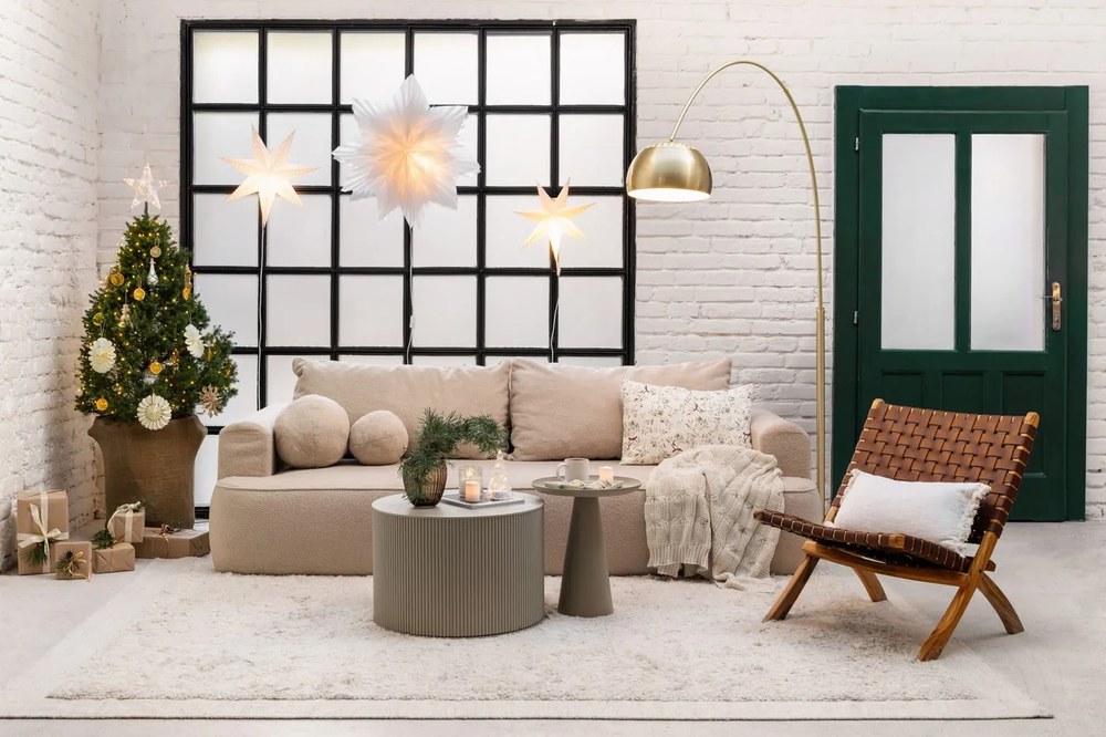 Beżowy okrągły stolik ø 60 cm Sanne – WOOOD