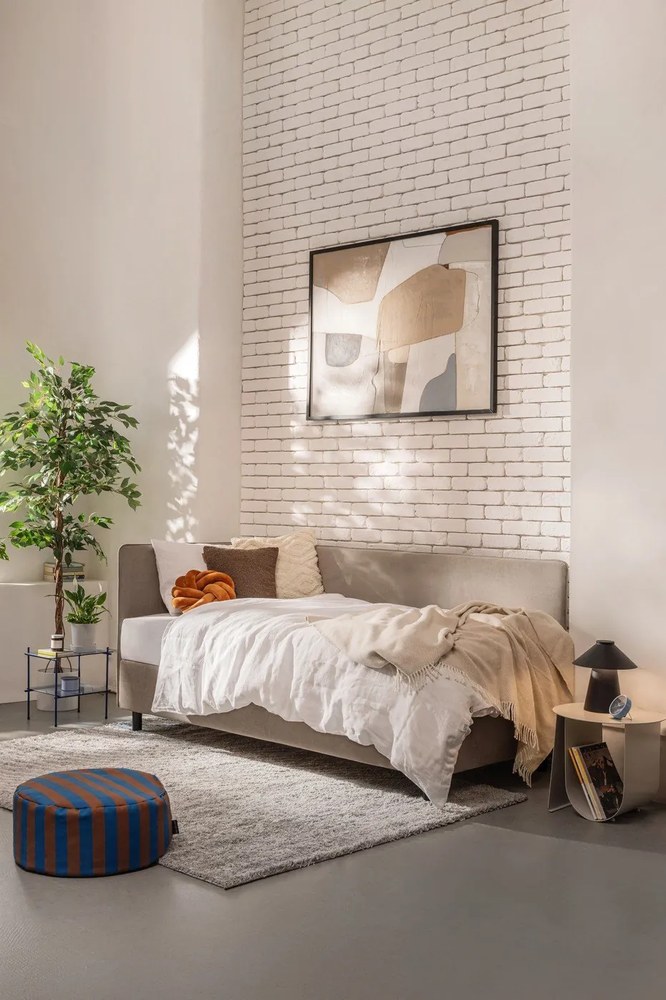 Metalowy okrągły stolik ø 43 cm Cher – Bloomingville