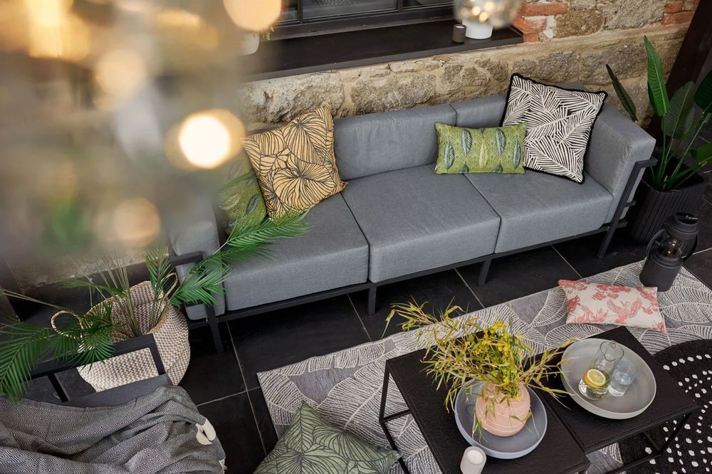 Szara 3-osobowa sofa ogrodowa Bonami Selection Bellisima