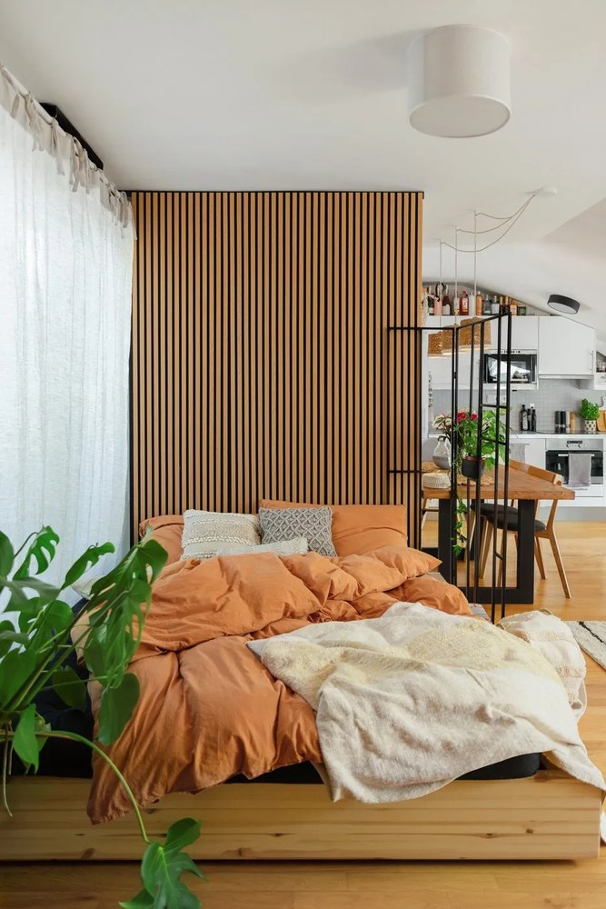 Łóżko dwuosobowe z drewna sosnowego ze stelażem 180x200 cm Ziggy – Karup Design