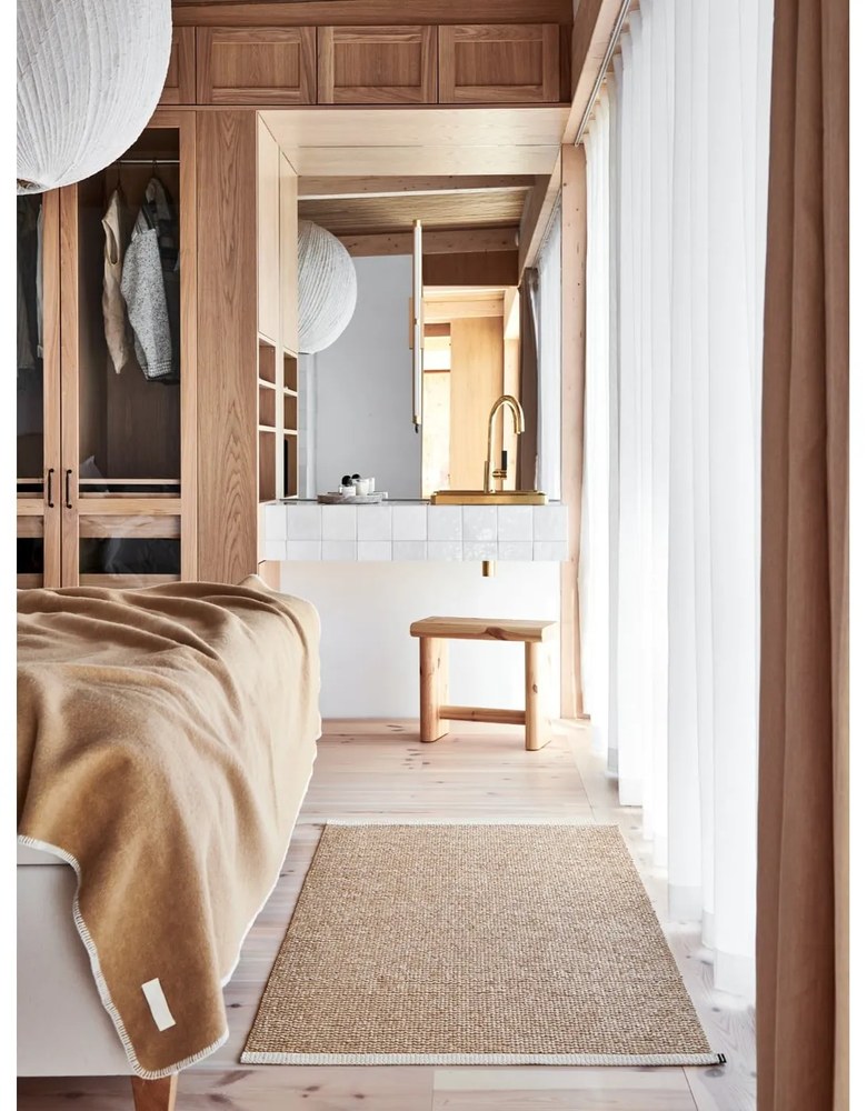 Beżowy chodnik odpowiedni na zewnątrz 60x150 cm Mono Light Nougat – Pappelina