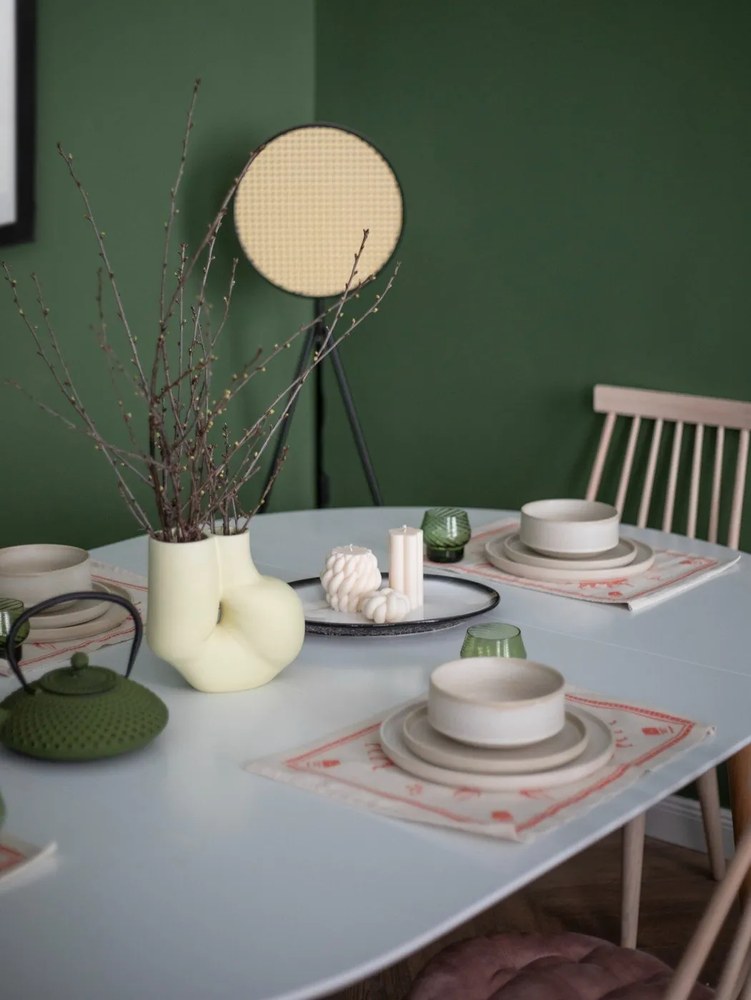 Biały rozkładany stół z białym blatem ø 120 cm Oqui – Kave Home