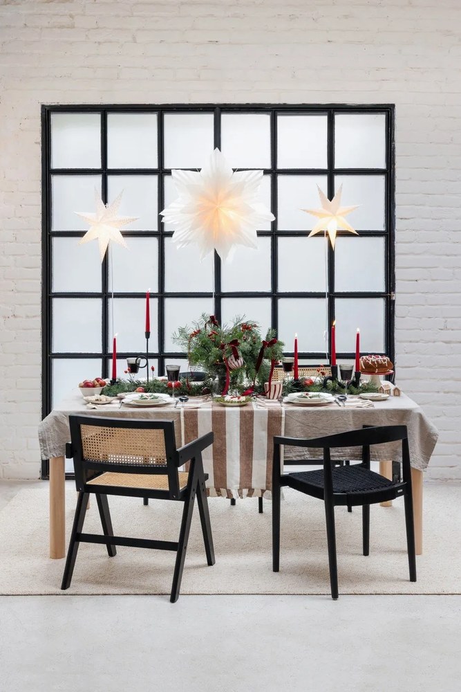 Biała wisząca dekoracja świetlna ze świątecznym motywem ø 70 cm Sombra – Markslöjd