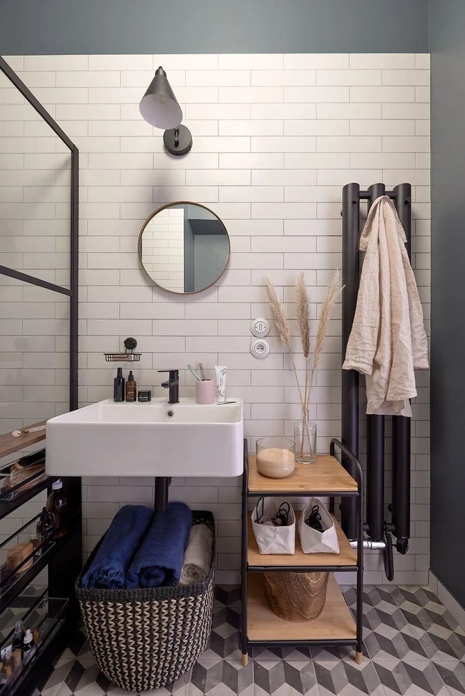 Czarna samoprzylepna mydelniczka Compactor Bestlock Black Soap &amp; Sponge Holder