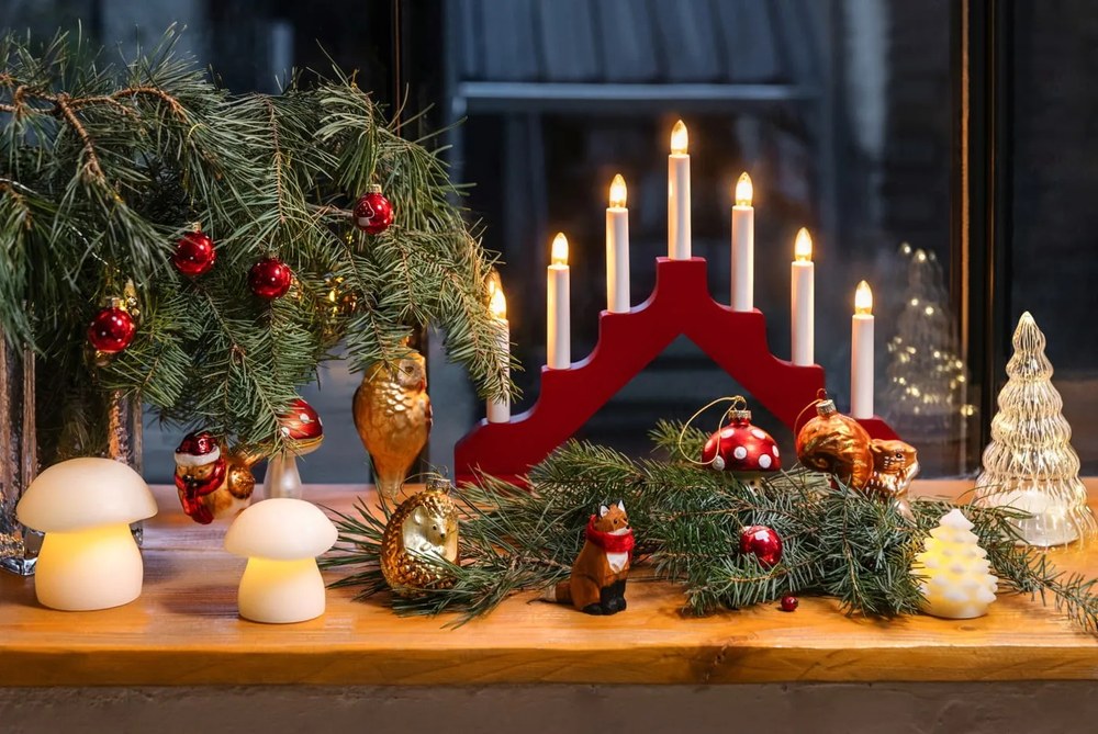 Białe świąteczne dekoracje świetlne 4 szt. ø 6,5 cm Carla – Sirius