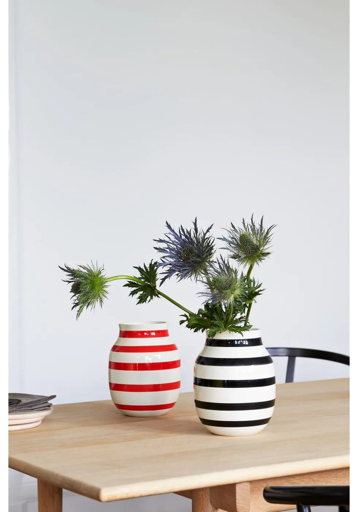 Czarno-biały kamionkowy wazon Kähler Design Omaggio, wys. 20 cm