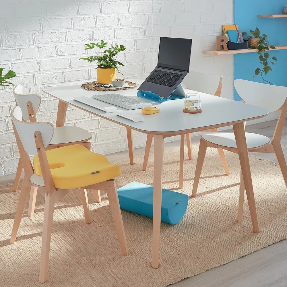 Poduszka ergonomiczna 40,5x26 cm Ergo Cosy – Leitz