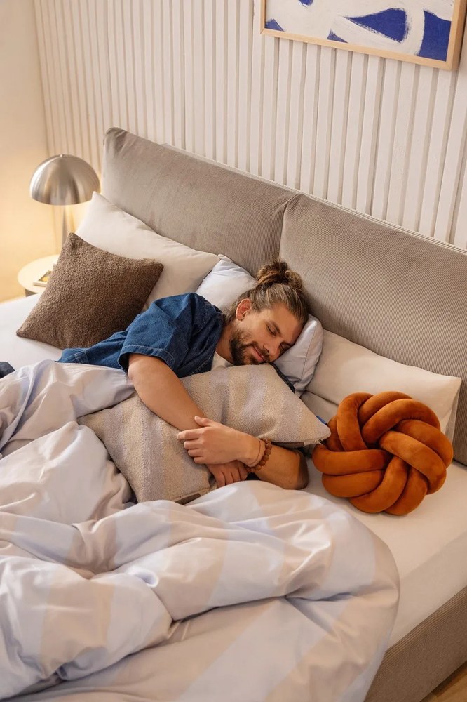 Ciemnoszara lampa stołowa LED ze ściemniaczem (wysokość 20 cm) Mush – Hübsch