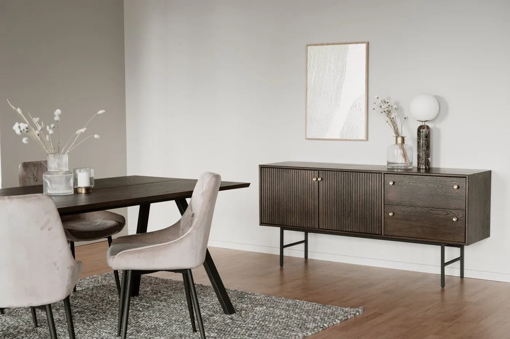 Beżowe obrotowe krzesło Rowico Alison