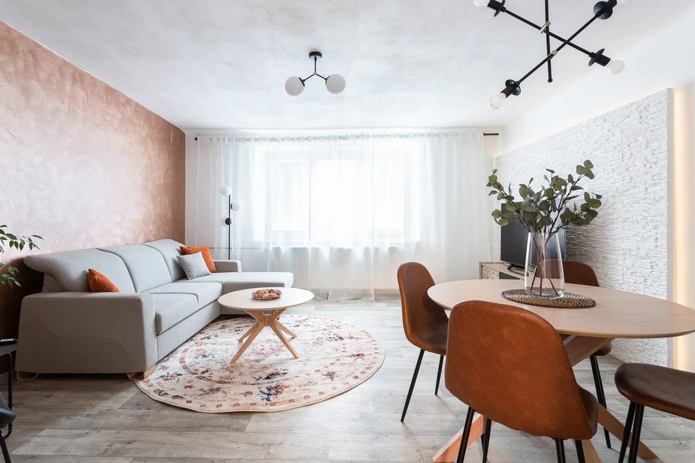 Stół do jadalni Actona Duncan, ø 105 cm