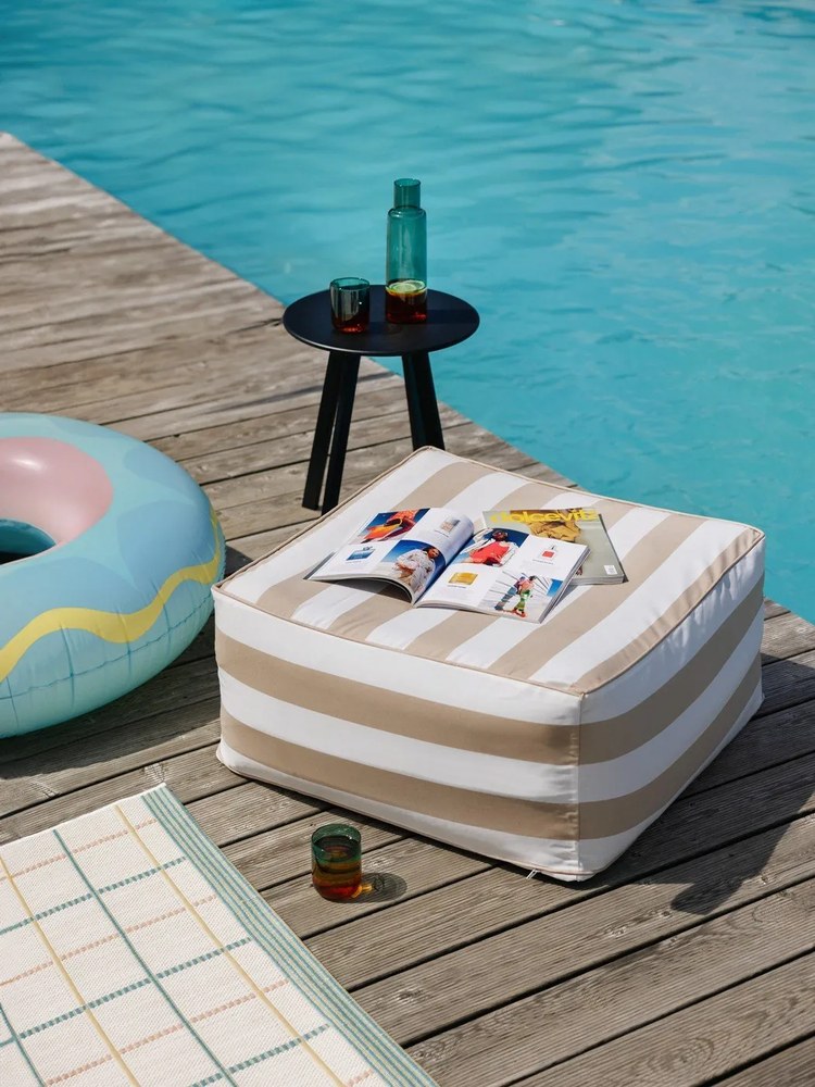 Czarny stolik ogrodowy WOOOD Fer, ø 40 cm