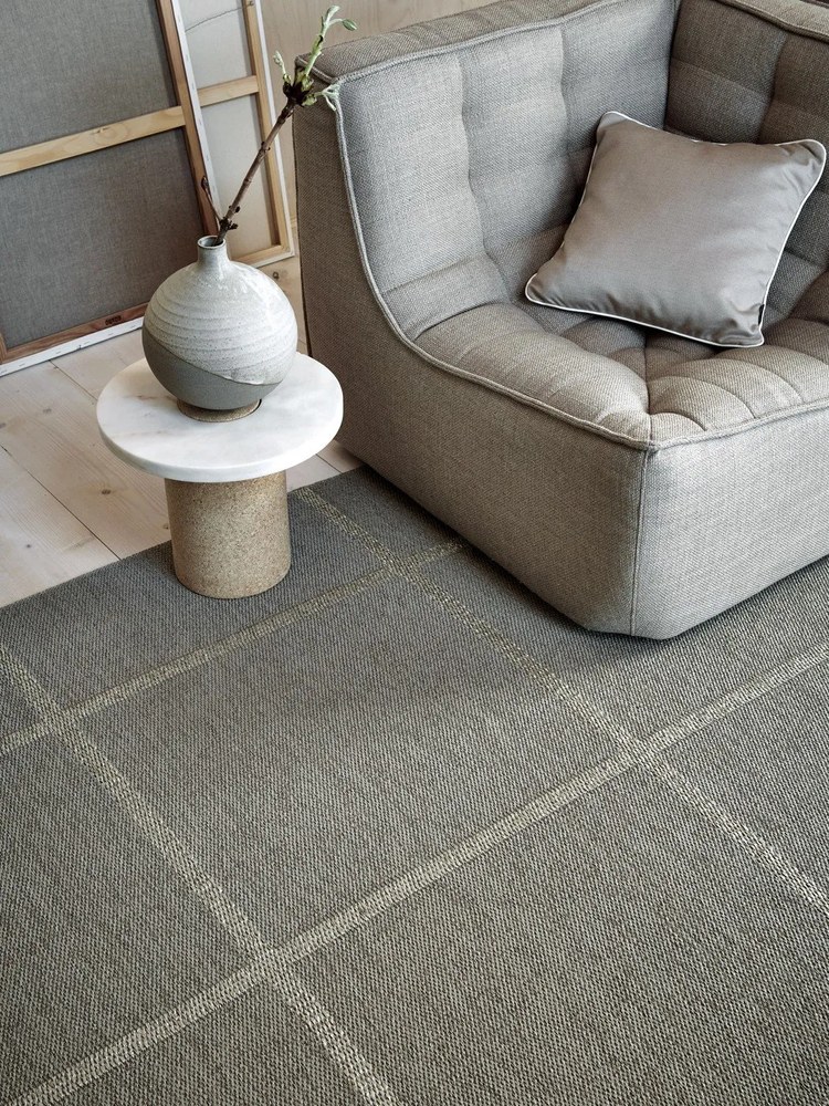 Poduszka odpowiednia na zewnątrz 44x44 cm Sunny Grey – Pappelina