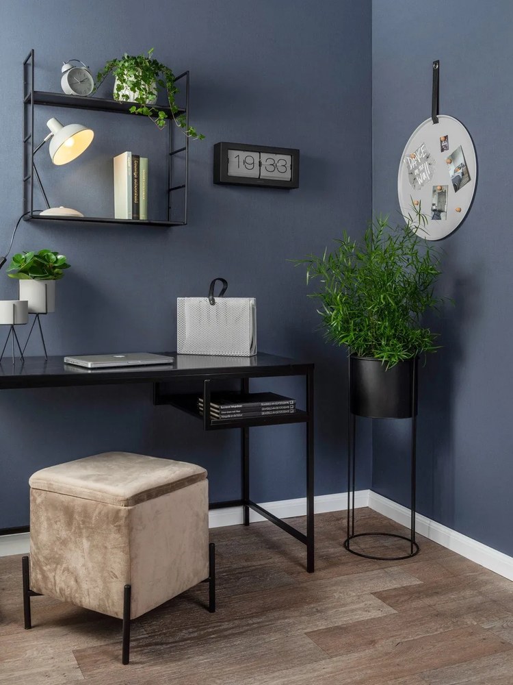 Biała lampa stołowa Present Time Leitmotiv Hood