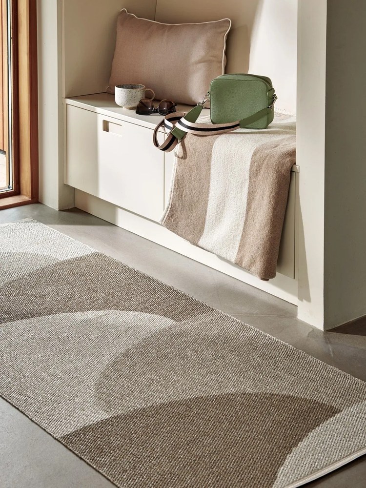 Beżowo-kremowy koc z mieszanki wełny 140x180 cm Bob Mud Vanilla – Pappelina