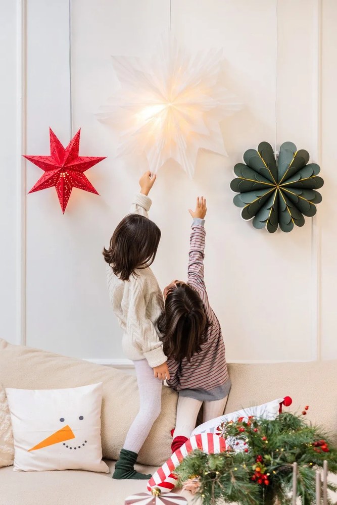 Biała dekoracja świetlna Neela – Markslöjd