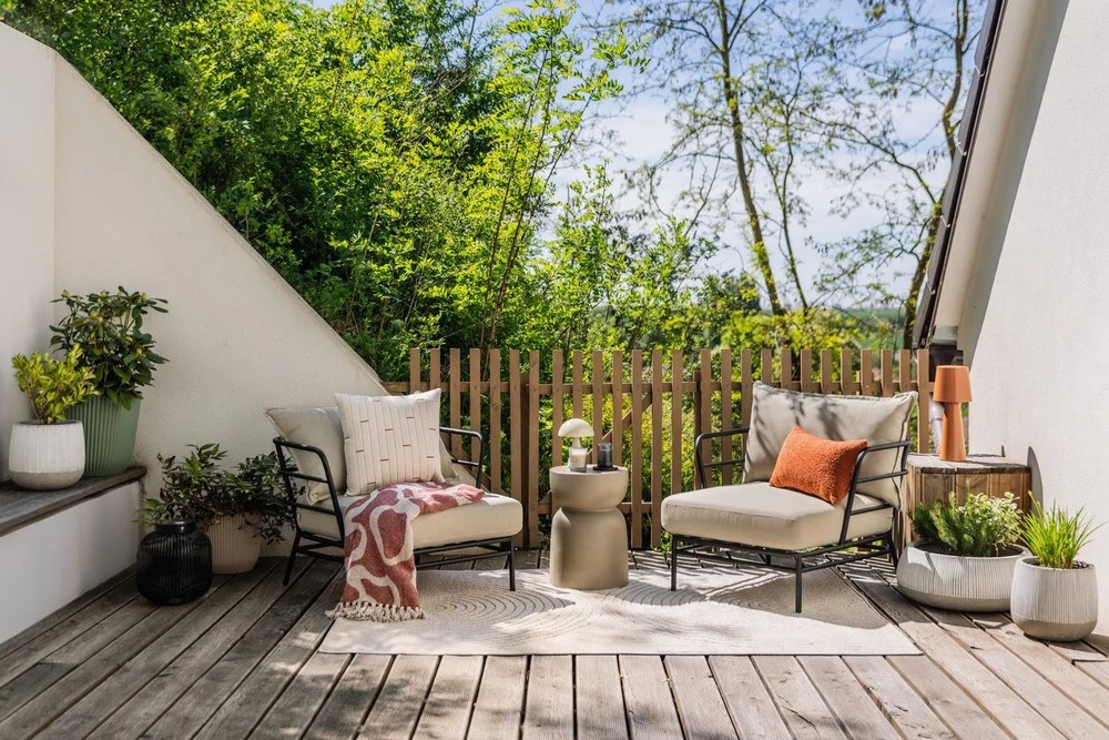 Okrągły stolik ogrodowy betonowy ø 32 cm Garbet – Kave Home