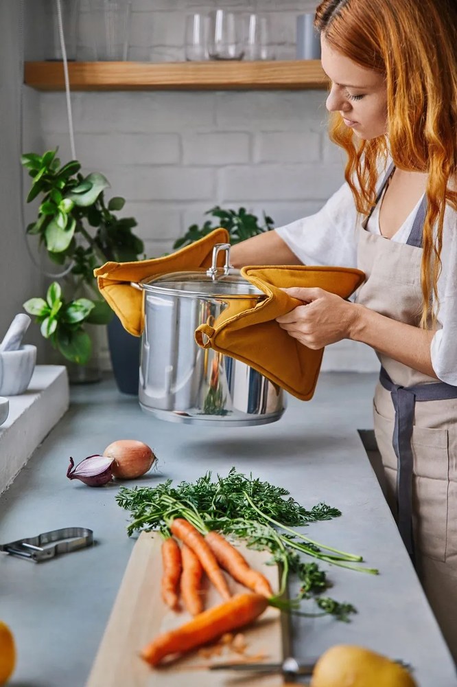 Obieraczka ze stali nierdzewnej Metaltex, dł. 11 cm