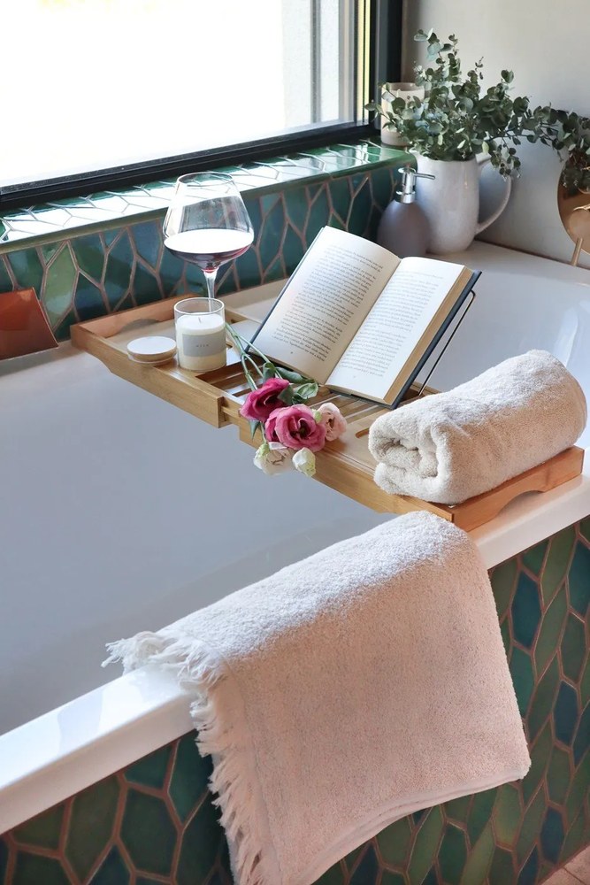 Porcelanowy dzbanek Ladelle Artisan, 1,35 l