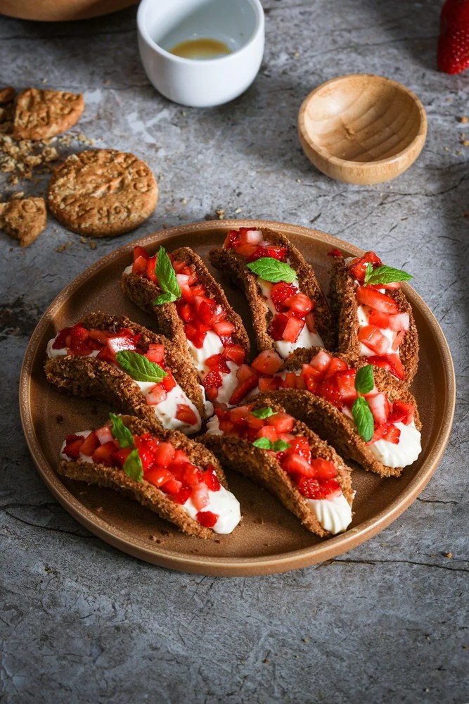 12-częściowy zestaw ceglastych naczyń z kamionki Bonami Selection Malia