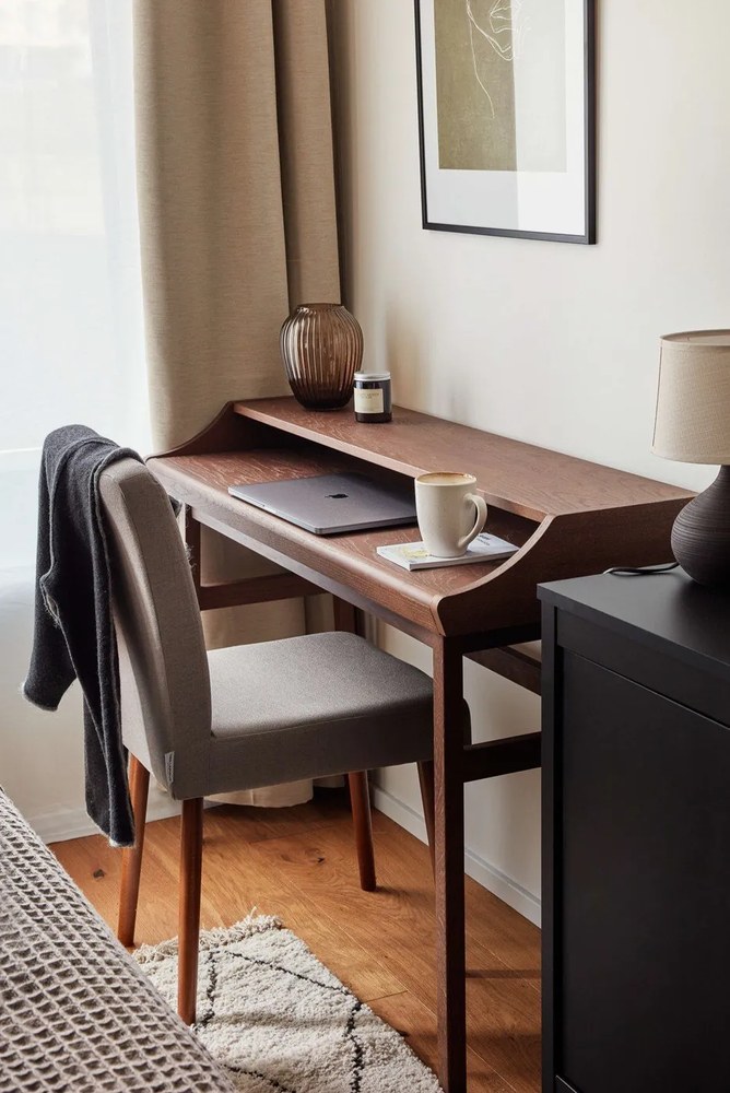 Brązowy szklany wazon Kähler Design Hammershøi, wys. 18,5 cm