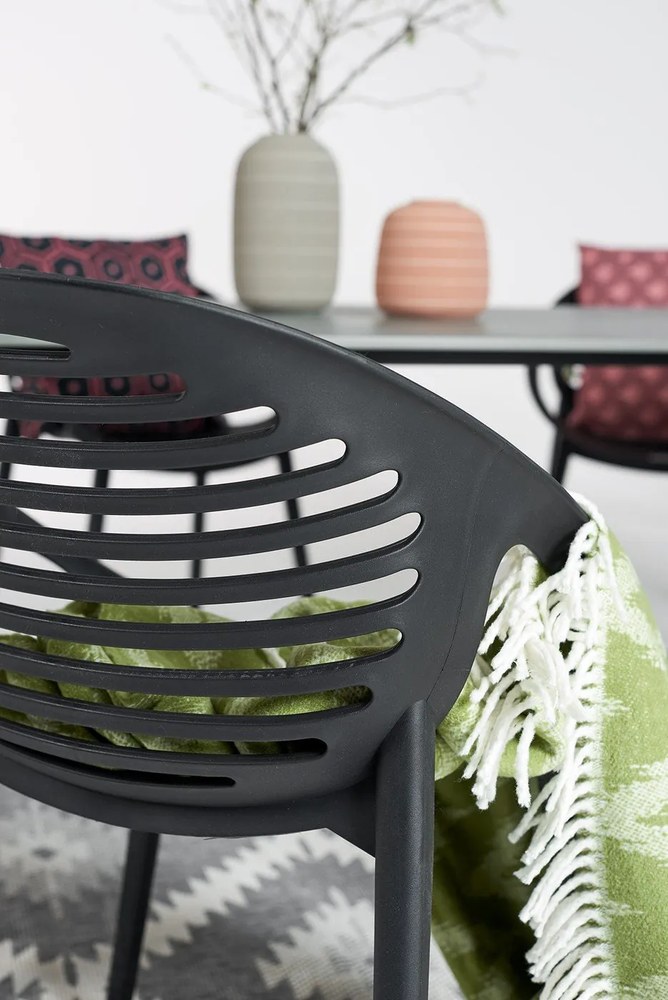 Czarne krzesło ogrodowe Bonami Essentials Joanna