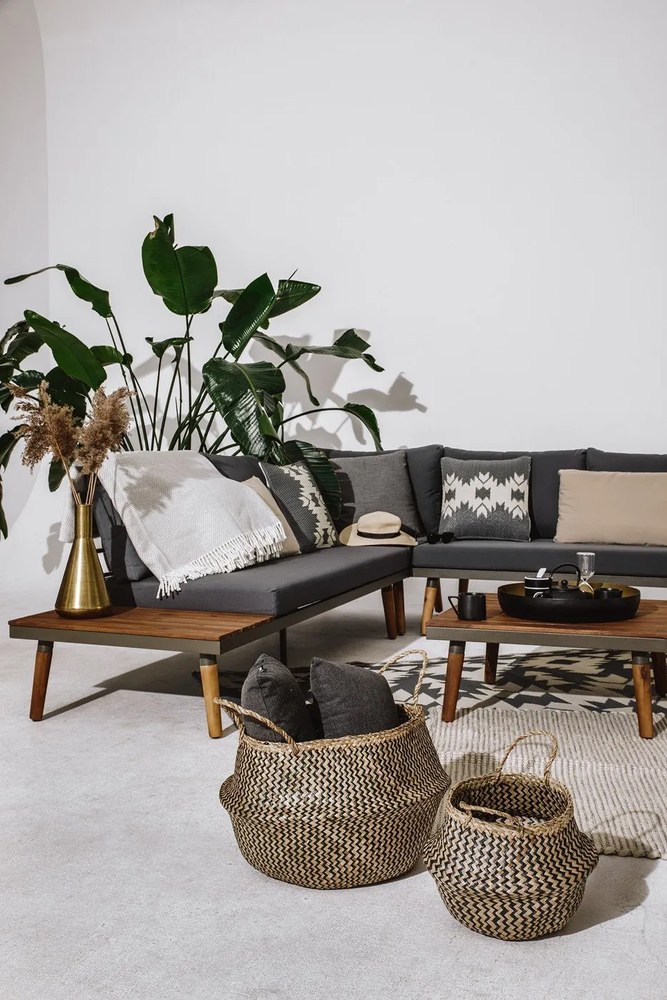 Szara sofa ogrodowa z konstrukcją z drewna akacji Bonami Selection Lustio