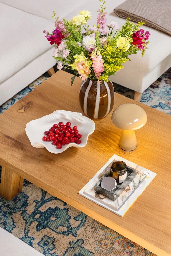 Brązowy szklany wazon Mayah – Bloomingville