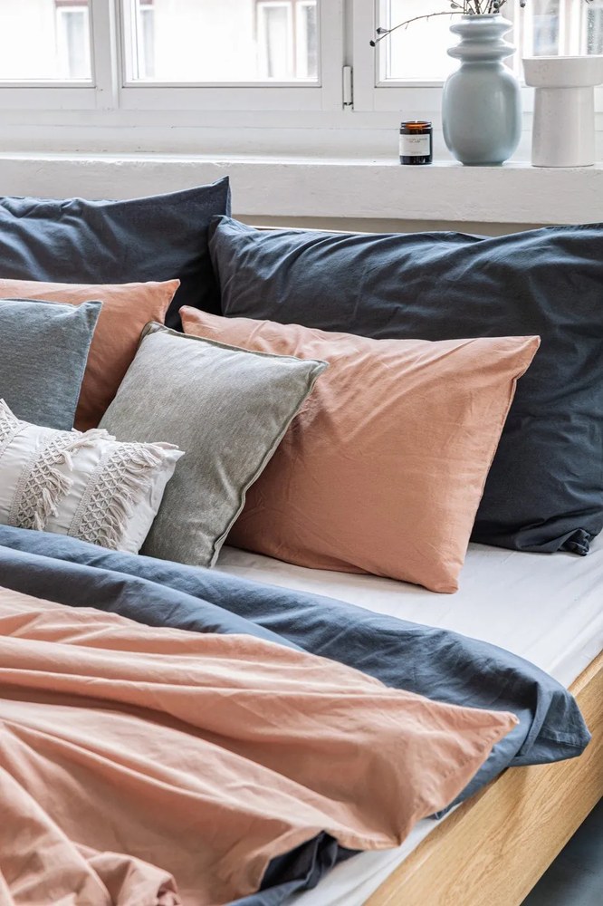 Biały kamionkowy wazon Kähler Design Ombria, wys. 20 cm