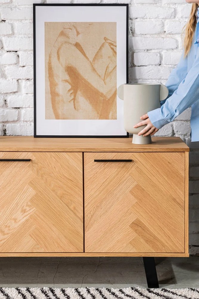 Komoda z drewna dębowego Actona Brighton