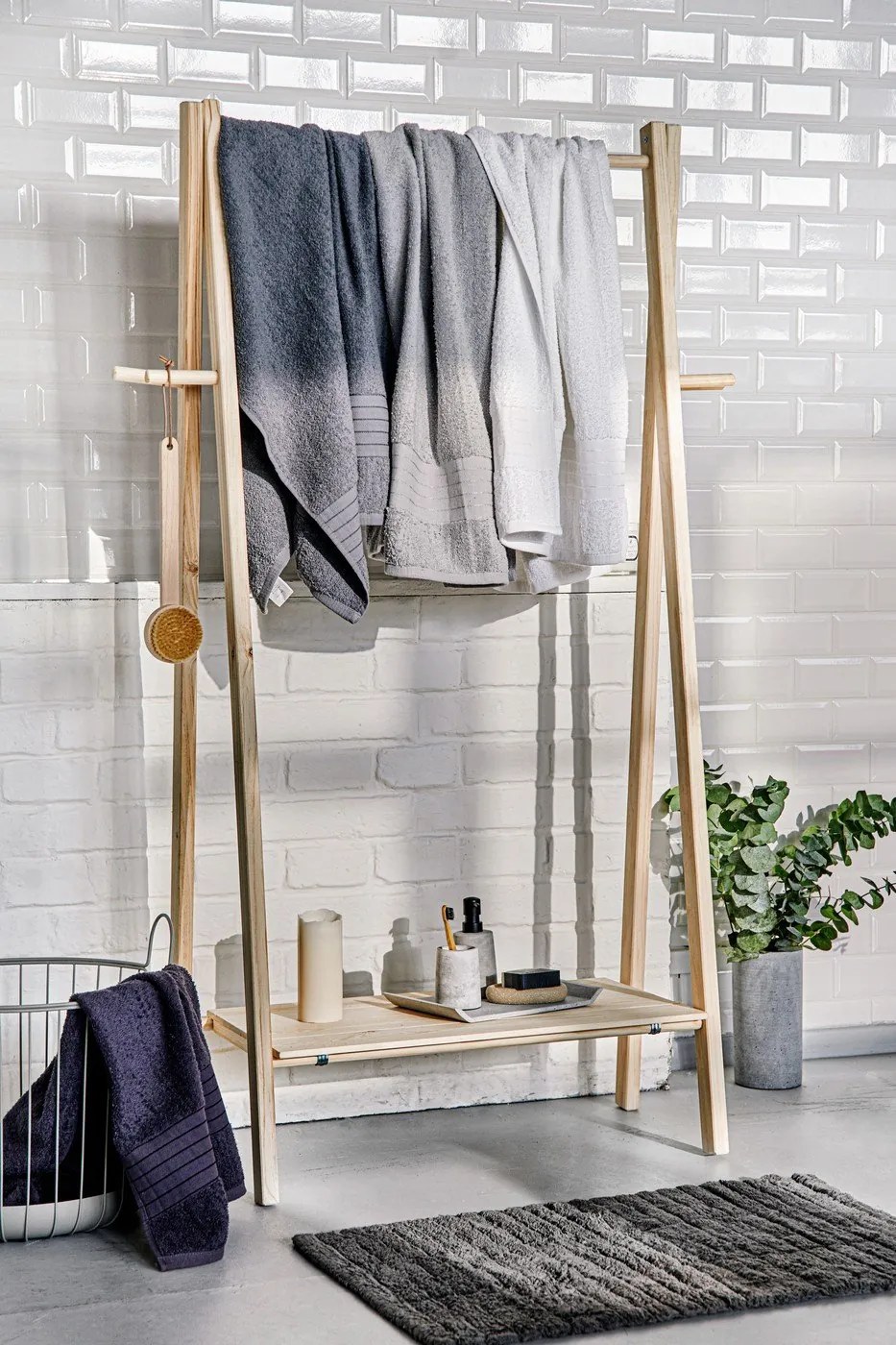 room by Bonami