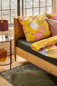 Niebieski dywan z wiskozy Universal Vintage Flowers, 120x170 cm