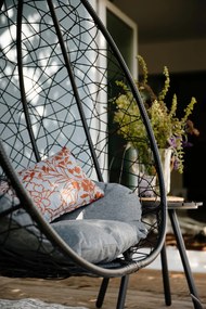 Szary stół ogrodowy Bonami Essentials Lounge, ø 51 cm