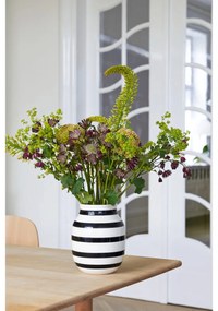 Czarno-biały kamionkowy wazon Kähler Design Omaggio, wys. 20 cm