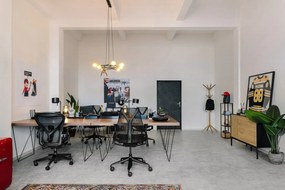 Czarno-naturalna niska komoda w dekorze dębu 120x82 cm Seaford – Actona