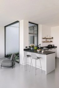 Szary plastikowy hoker (wysokość siedziska 67,5 cm) Whitby – Unique Furniture